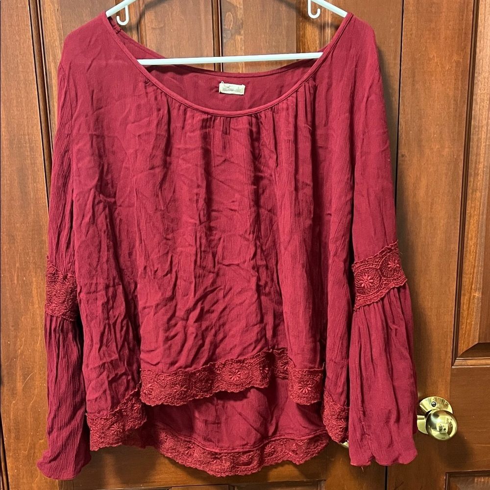 Hollister Elegant, Burgundy Women's Top